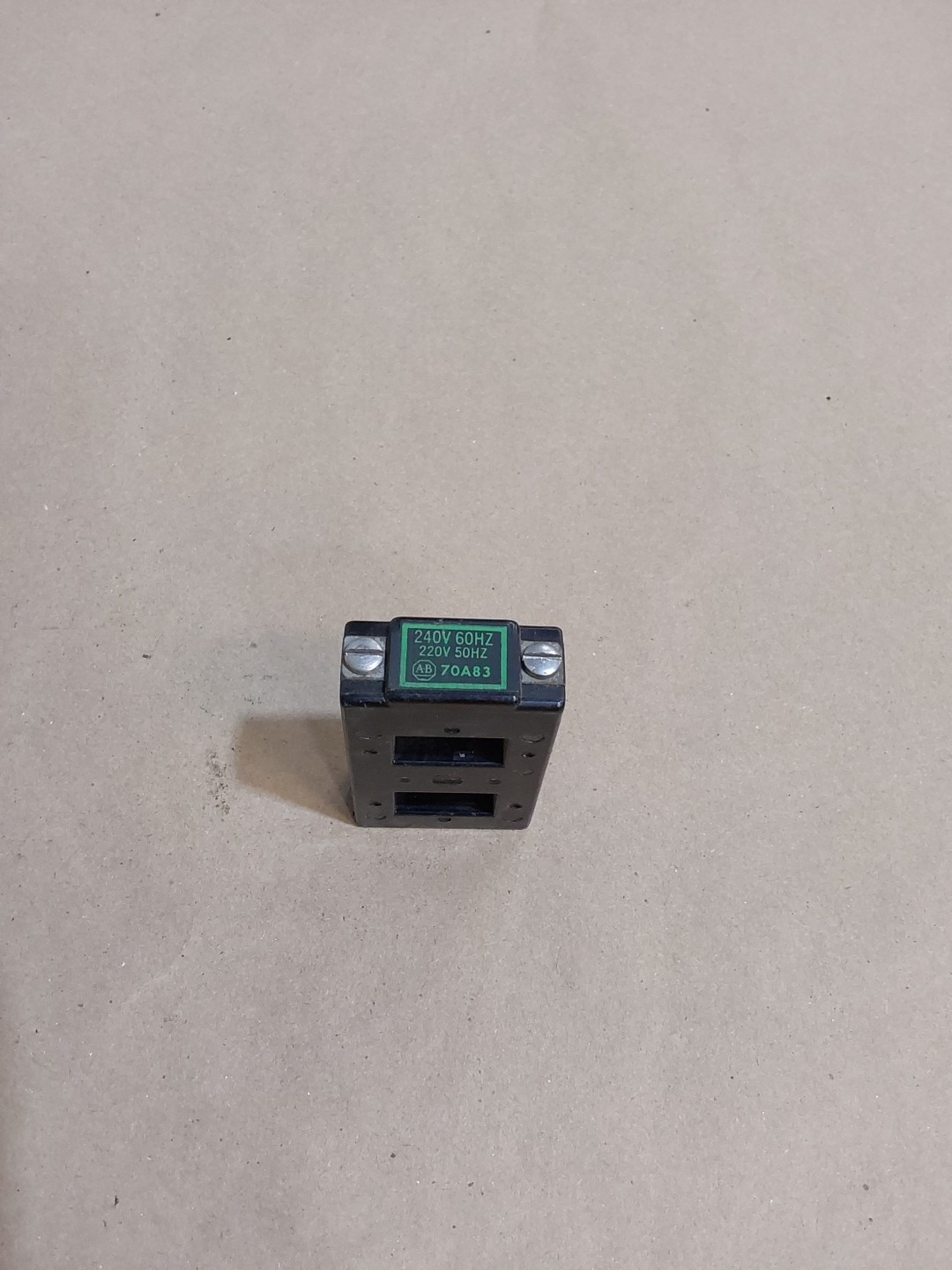 ALLEN BRADLEY 70A83 OPERATING COIL SIZE 0 220/240V 50/60Hz -FREE SHIPPING