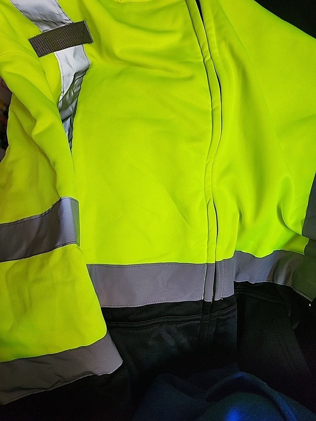 Utility Pro Sweatshirt, Ylw/Blk, Polymide, 3Xl,Uhv425-Blkylw Hi-Viz