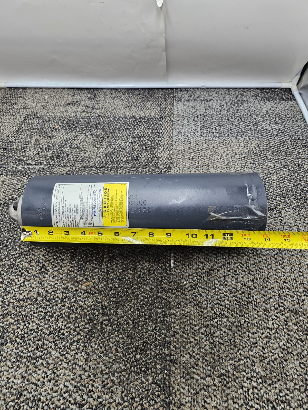 FREUDENBERG 047AT30-4-6215 Hydraulic Accumulator Repairable Piston 3000 PSIG Max
