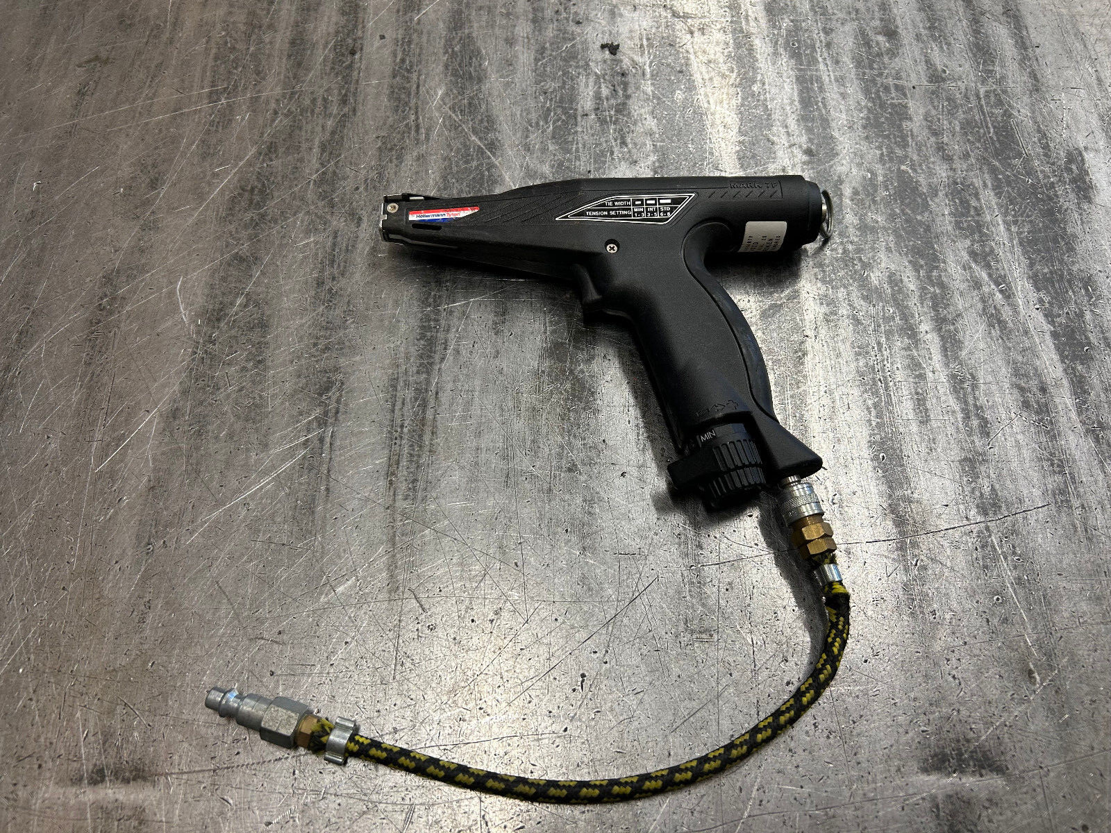 Hellermann Tyton MK7P Pneumatic Cable Tie Cut Off Tensioning Tool s/n-P11299