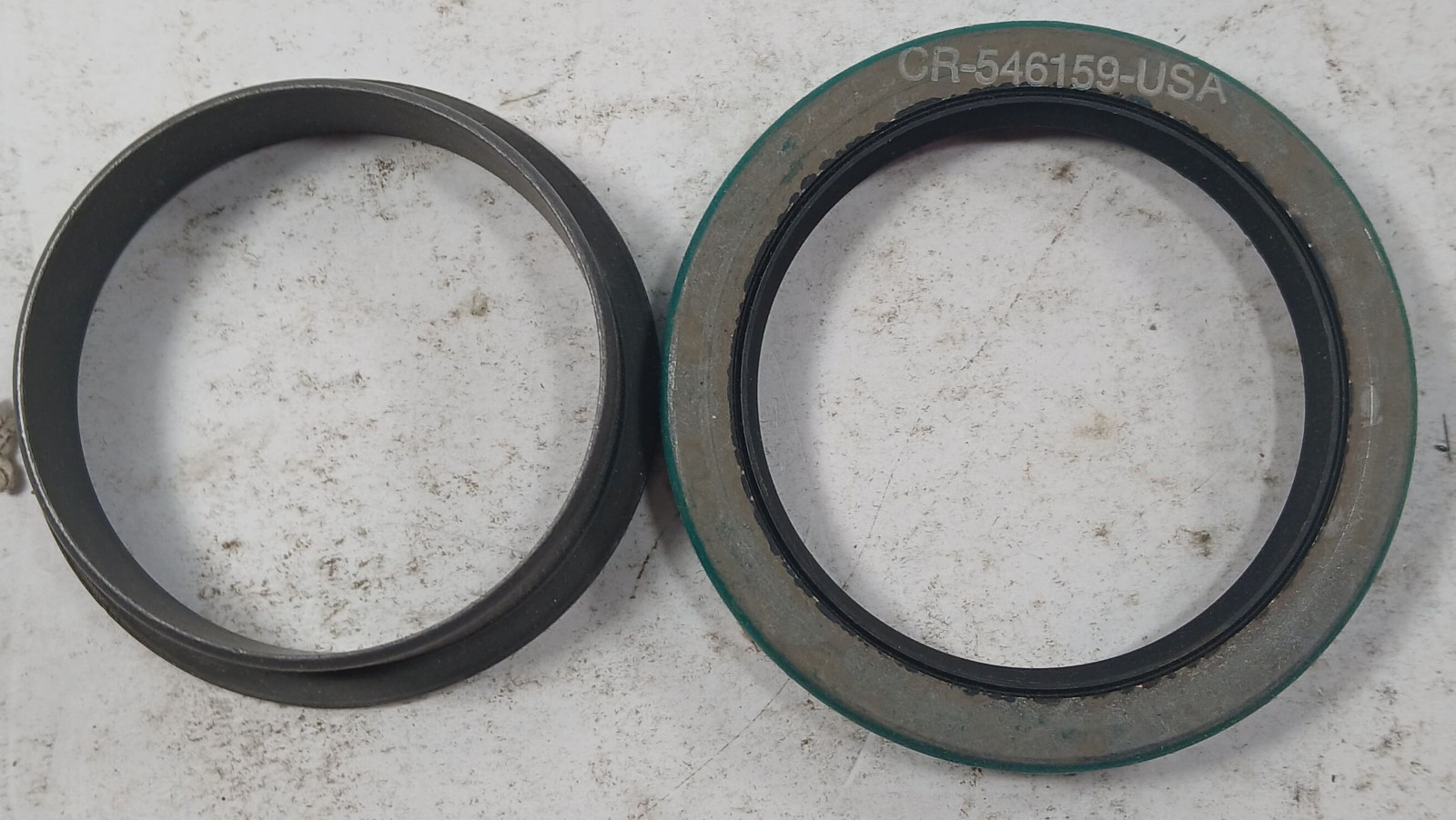 1 NEW SKF 537006 JOINT RADIAL OIL SEAL NIB ***MAKE OFFER***