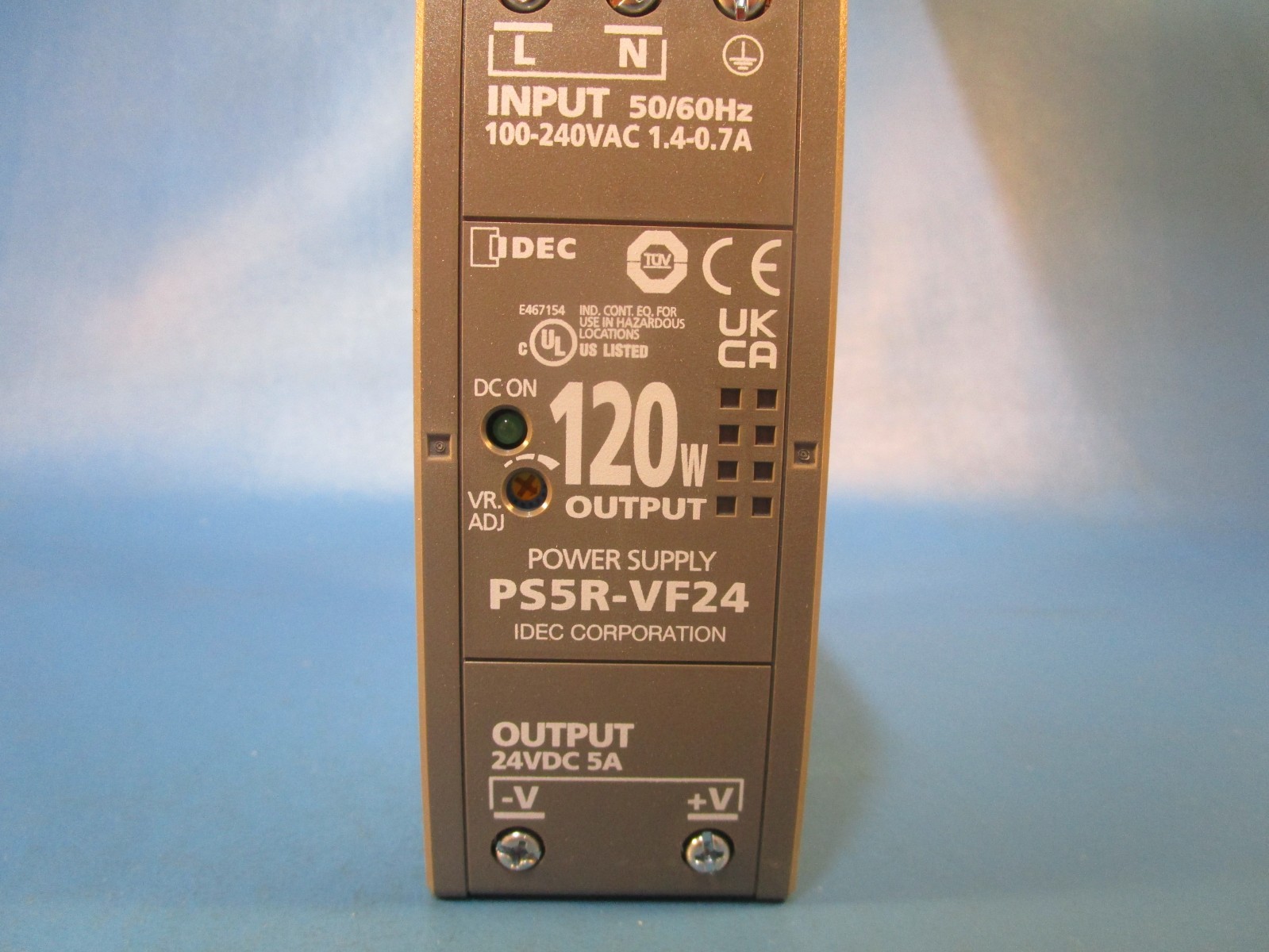 IDEC PS5R-VF24 Power Supply, 24V DC, 120 W, DIN Rail