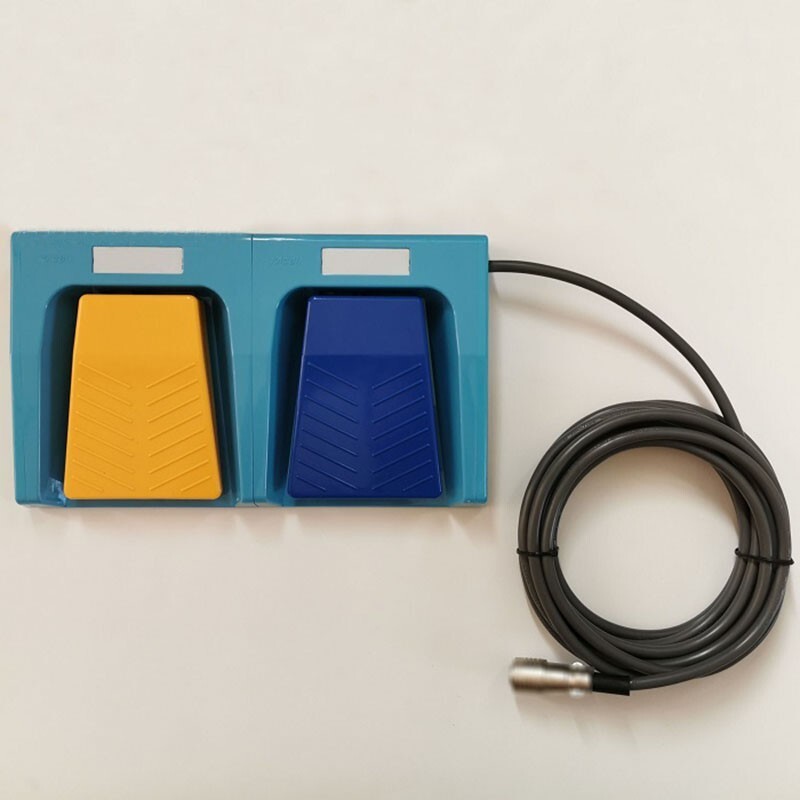 New MAJ-1258 UES-40 Pedal Foot Switch