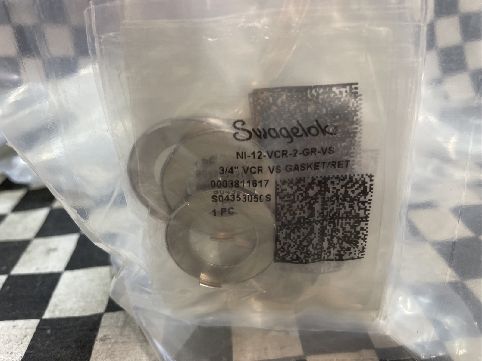 SWAGELOK NI-12-VCR-2-GR-VS, NI12VCR2GRVS, Unplated Gasket Retainer, LOT OF 180