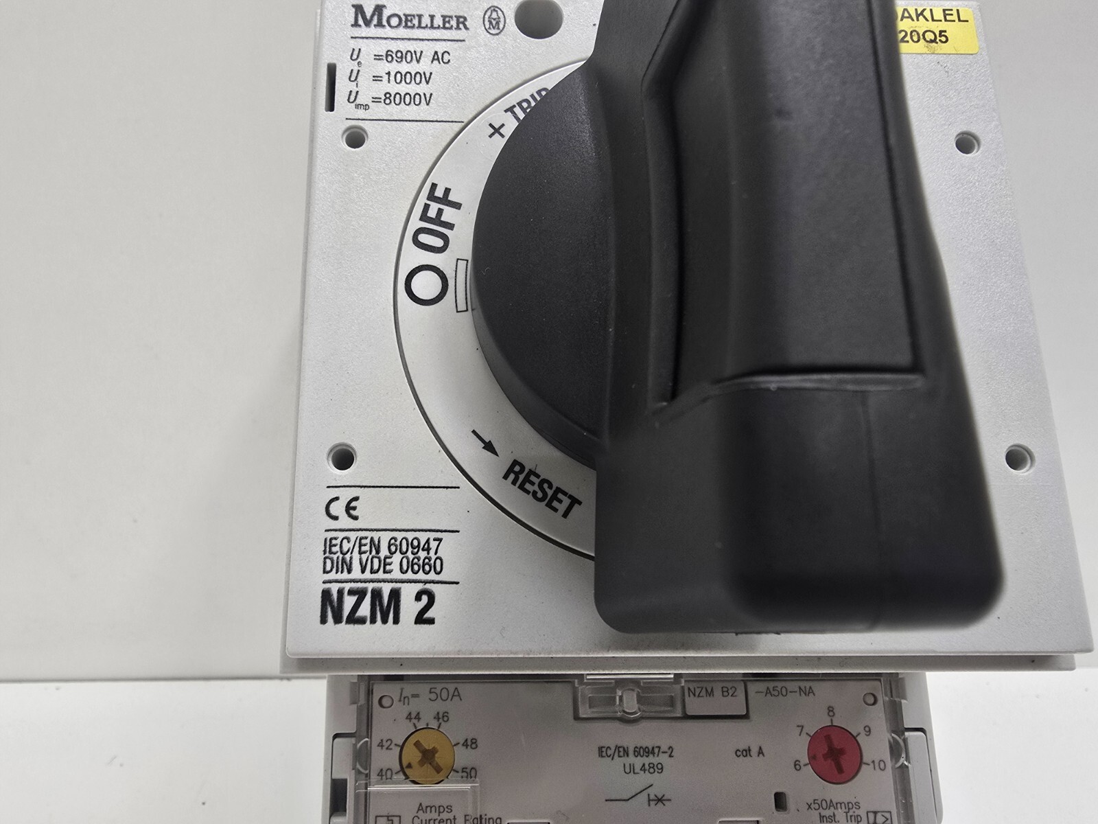 GOOD USED! MOLLER 3-POLE 50A DISCONNECT SWITCH DIN-VDE-0660 NZM-2