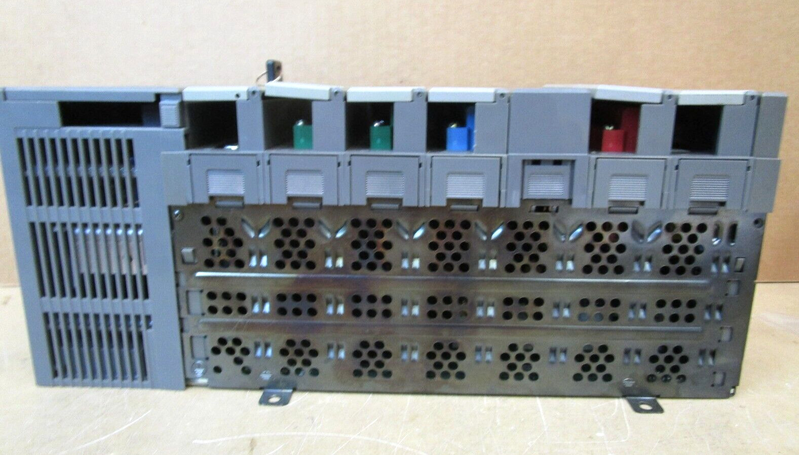 Allen-Bradley SLC500 5/04 1746-P2 1747-L541 1746-NI16V 47689HM