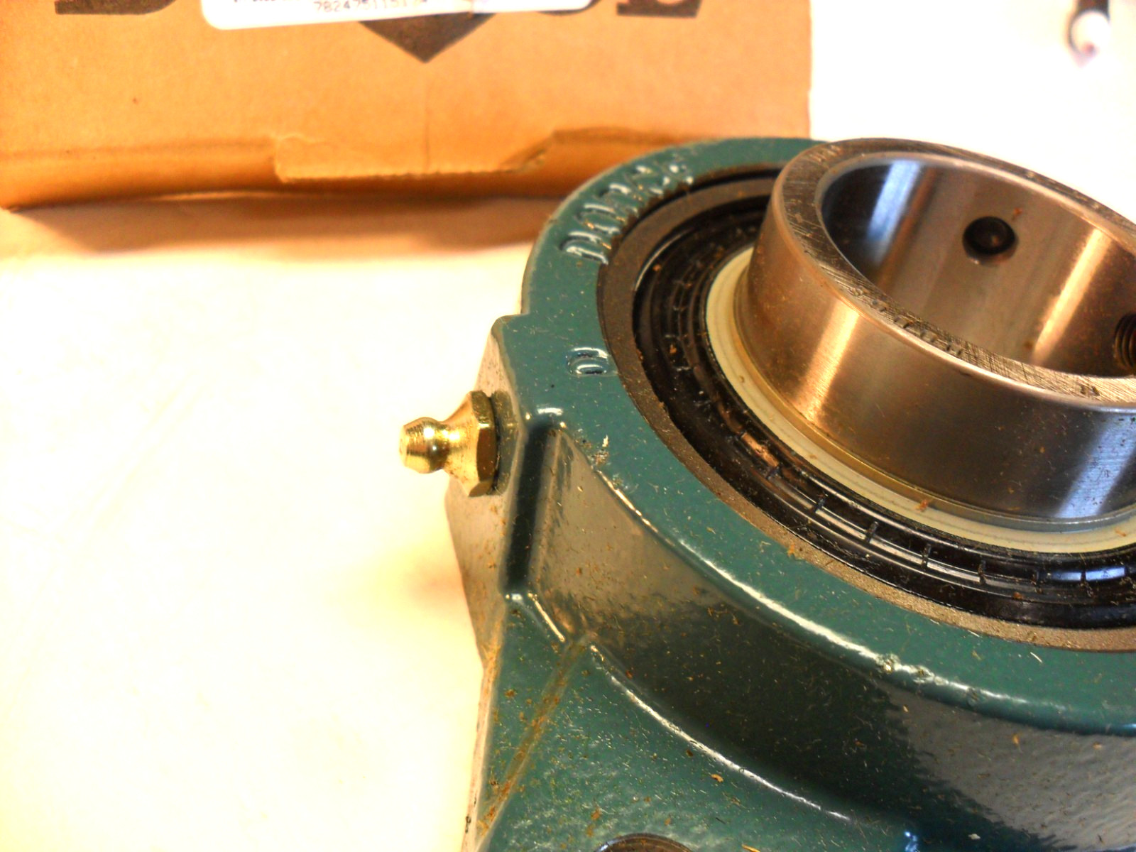 124413 DODGE – F2B-SC-112 – 2 Bolt Flange 1-3/4″ Bore NIB