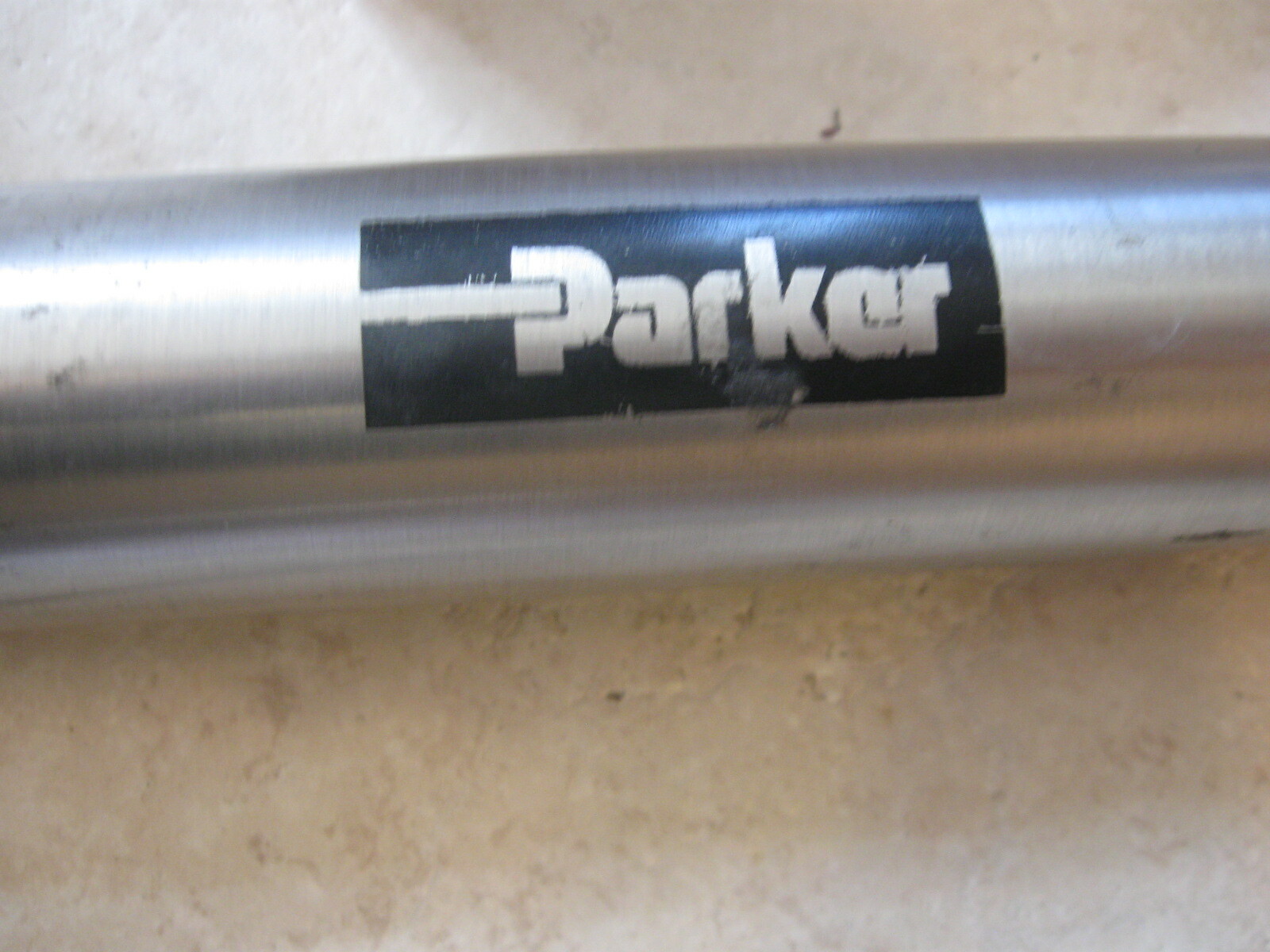 Parker Round Body Actuator Pneumatic Air Cylinder 1.50DXPSRDM 28″ Stroke 100PSI