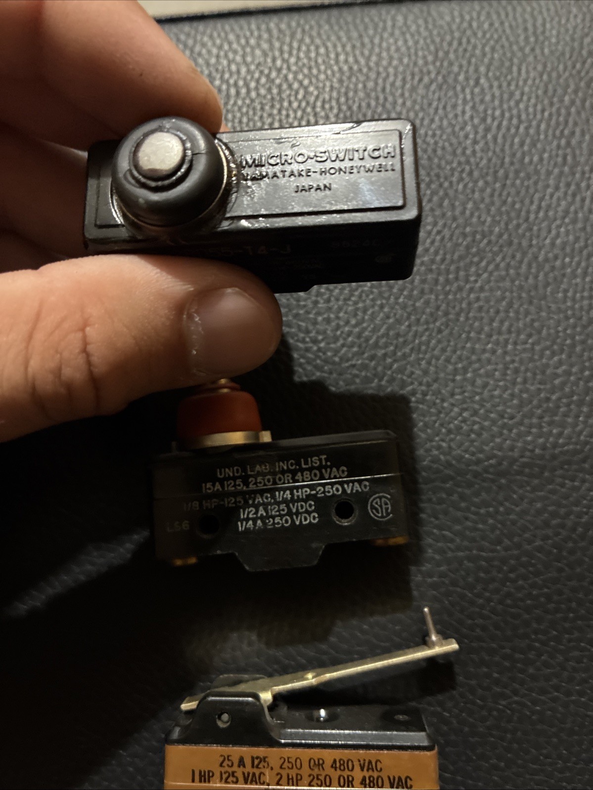 (QTY:3) Honeywell Microswitches (WE-IRV41-D6, WZ-2RDS-A2, BZ-2RD55-T4-J)