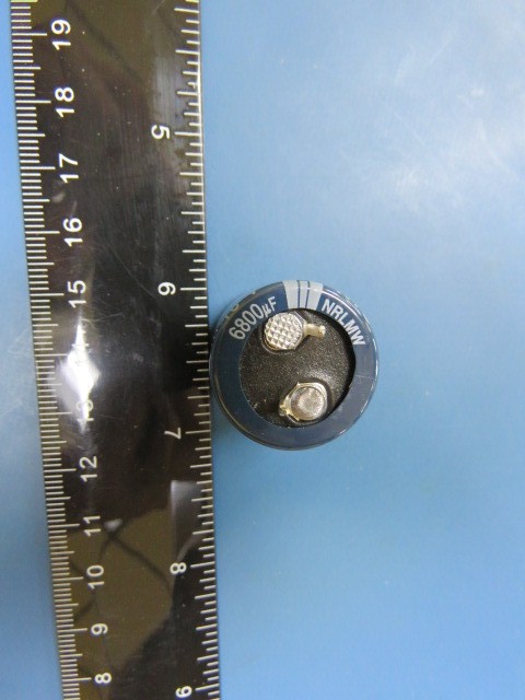 NIC COMPONENTS CORP NRLMW682M16V22X25(4MMLL)F Qty of 5 per Lot 6800 MFD 16V +/-