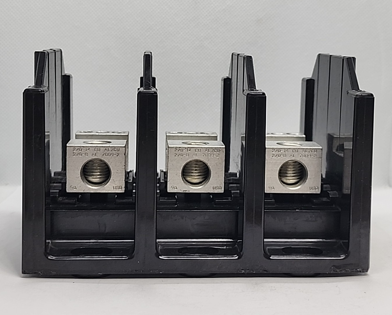 BUSSMANN 16321-3 175A, 600V POWER DISTRIBUTION BLOCK [1WS2-5]