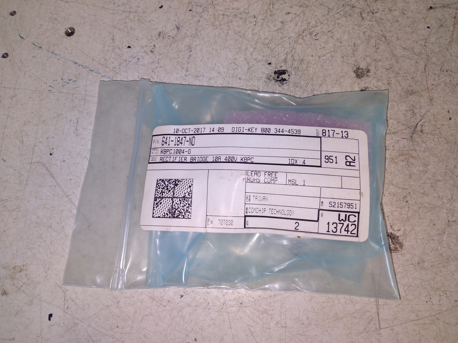 COMCHIP TECHNOLOGY 641-1847-ND RECTIFIER BRIDGE 10A 400V KBPC1004-G .. lot of 2