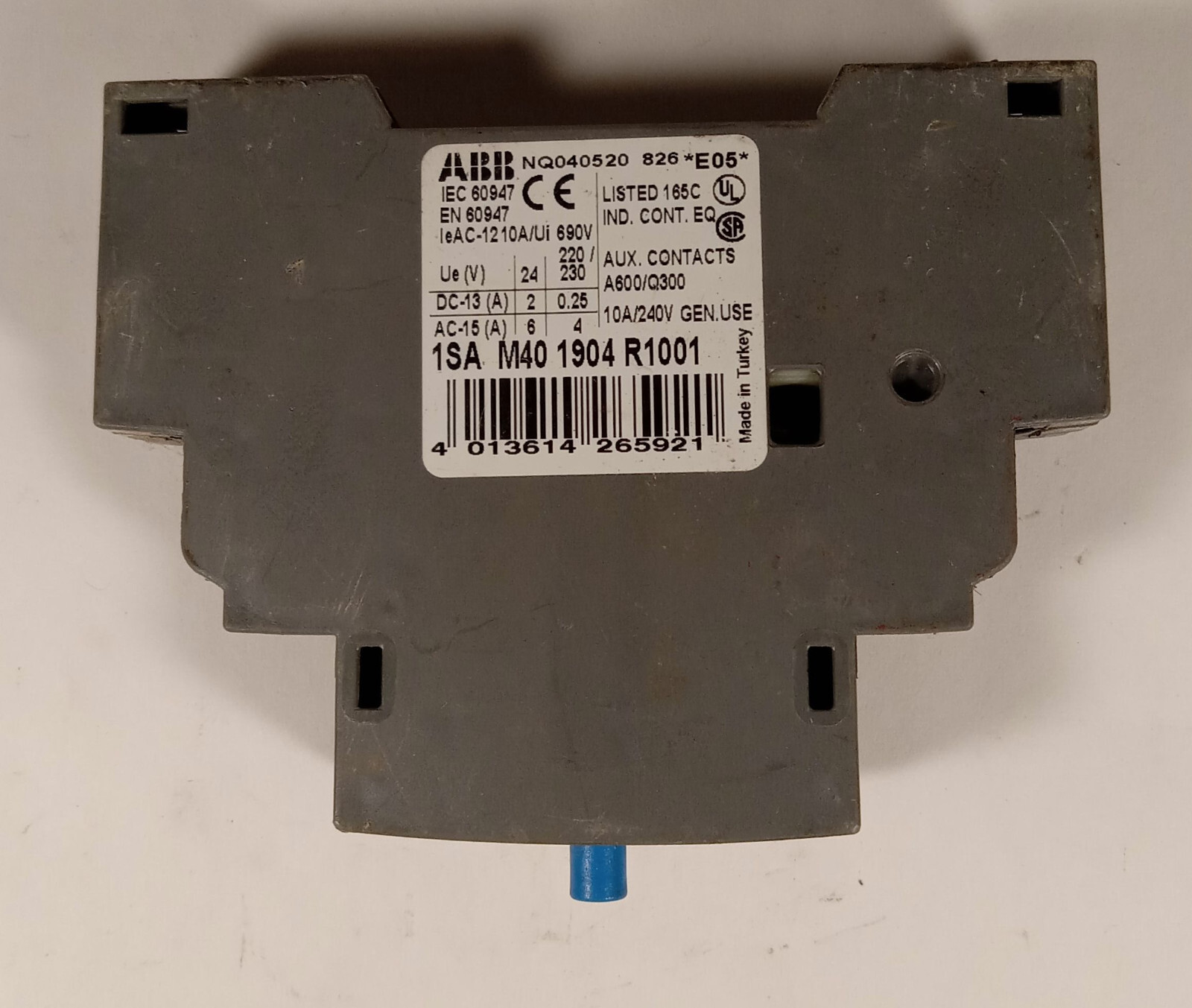 1 USED ABB 1SA M40 1904 R1001 ALARM SWITCH ***MAKE OFFER***