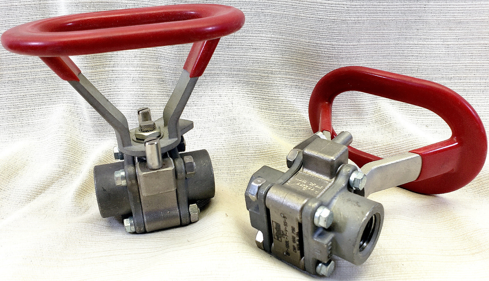 PARKER 1/2″ FNPT NPT Stainless Ball Valve 8F-SB8L-T-V-SS-S ~316 CF8M ~1000 psi~