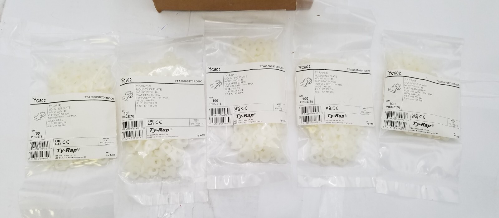 Lot of 500 TY-RAP Mounting Plate TC502 (5 bags of 100) 786210804828