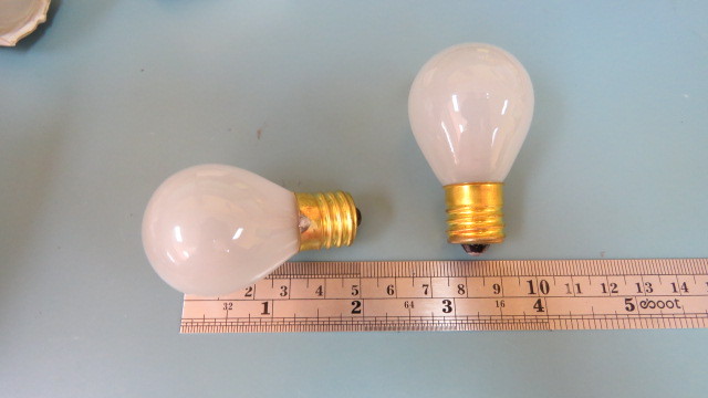 Spectro 40S11N-IF Qty of 3 per Lot ZZS1140F Spectro; S11 FROSTED SIGN BULB; 12