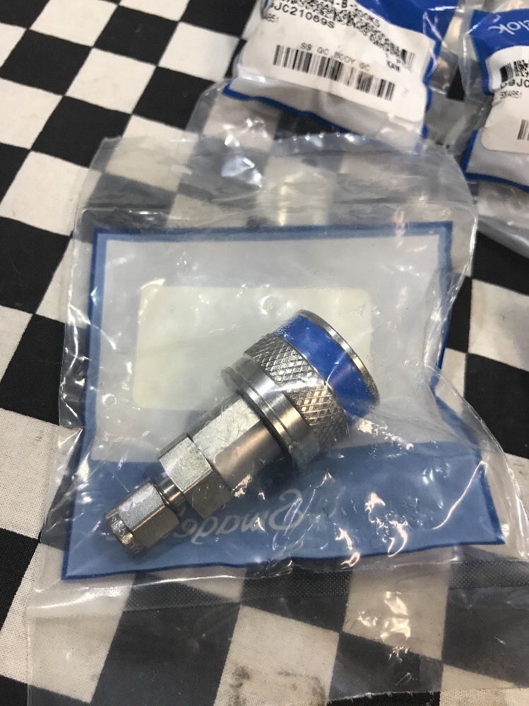5x Swagelok Quick Connect 1/8″ TUBE, SS-QC4-B-200K5, SHIPSAMEDAY BOX 1#1603C1