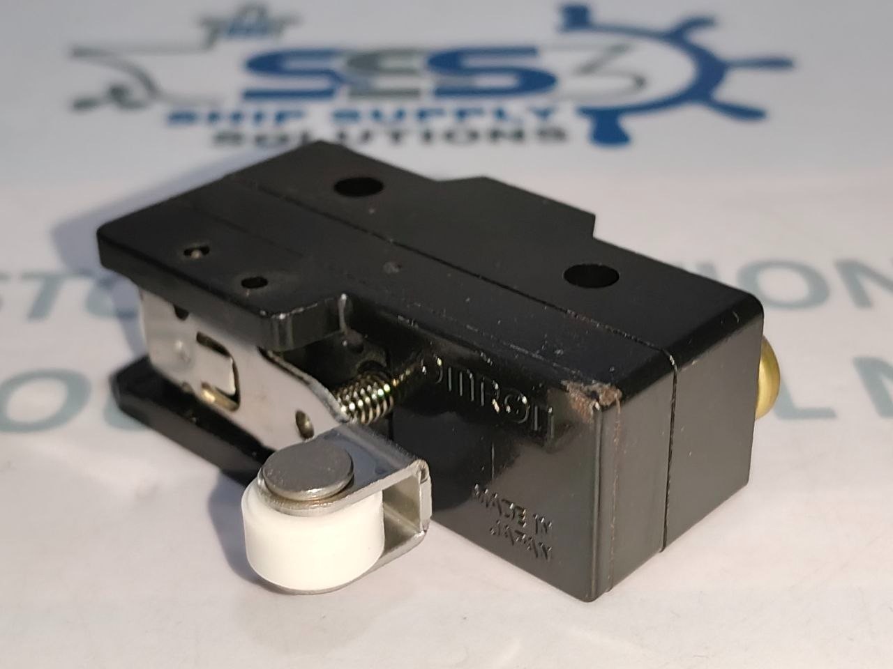 Omron Z-15GW 22-B Micro Switch Z4G1L07B 15A 125, 250 or 480VAC