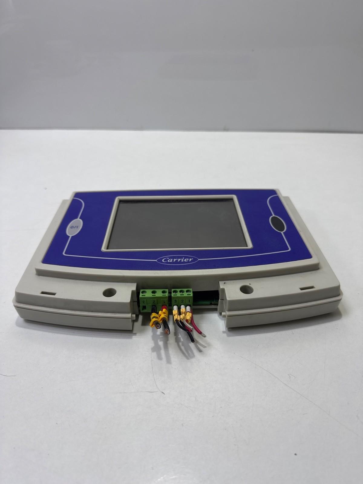 Carrier 33CNTPILOT-01-R Touch Screen Display Operator