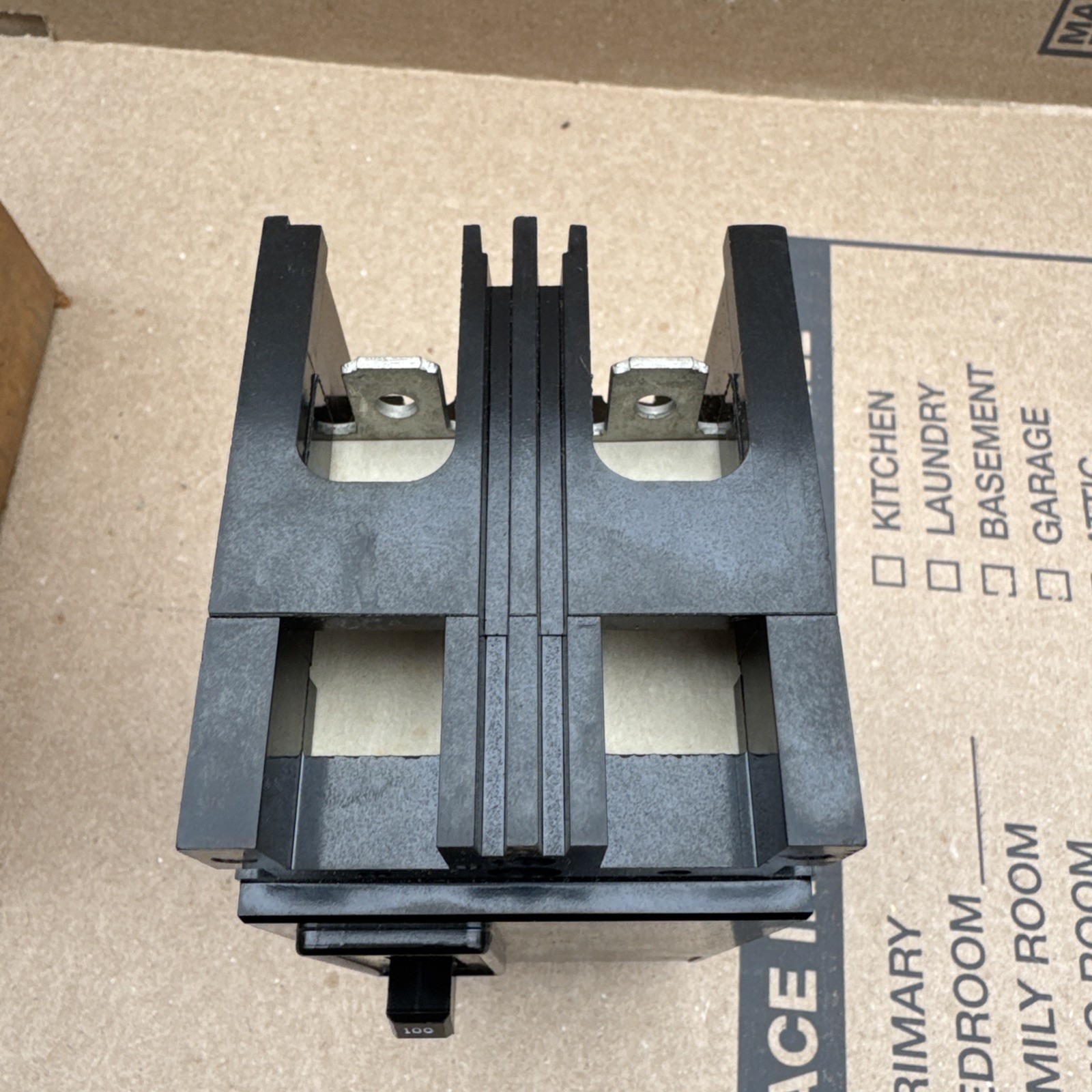 Westinghouse EHB2100 AB Deion Circuit Breaker 2 Pole 100 Amp 480V AC Electrical