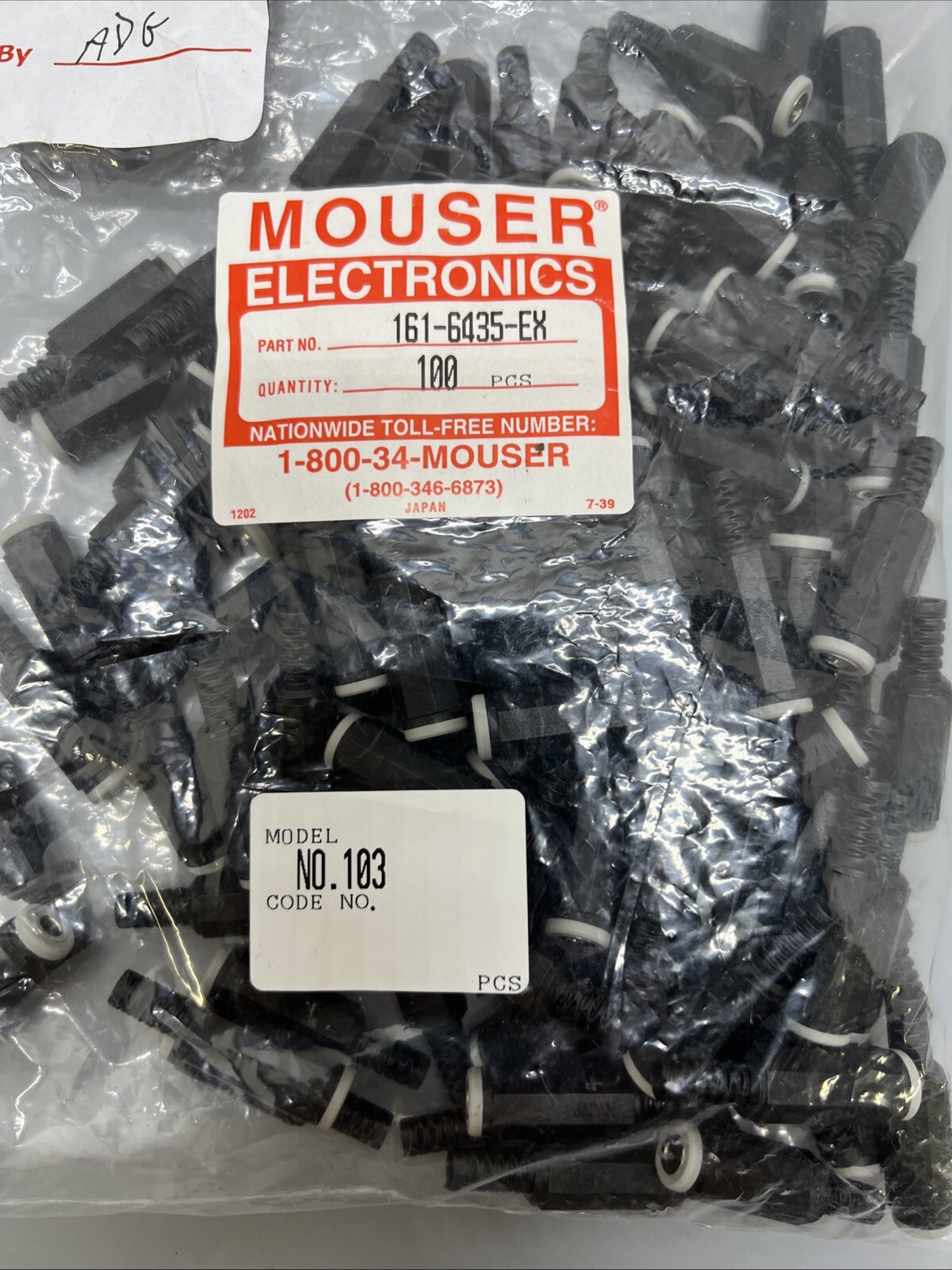 Lot of 100 Pcs. MOUSER ELECTRONICS 161-6435-ex 103