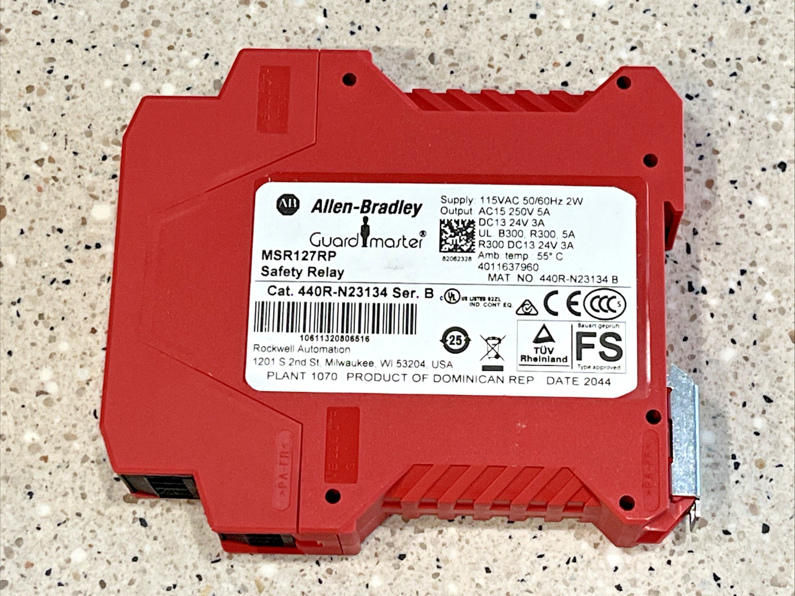 ALLEN BRADLEY 440R-N23134 Ser B Safety relay MSR127RP *NEW IN BOX* *US SELLER*