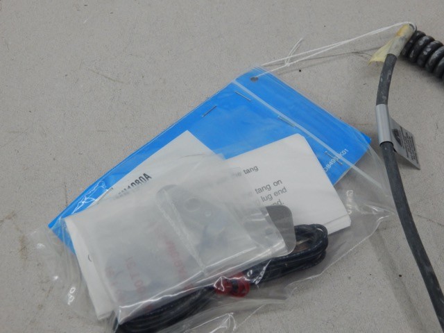 Motorola HMN1080A, Palm Microphone Mic, 6-Pin Connector, Two-Way Radio