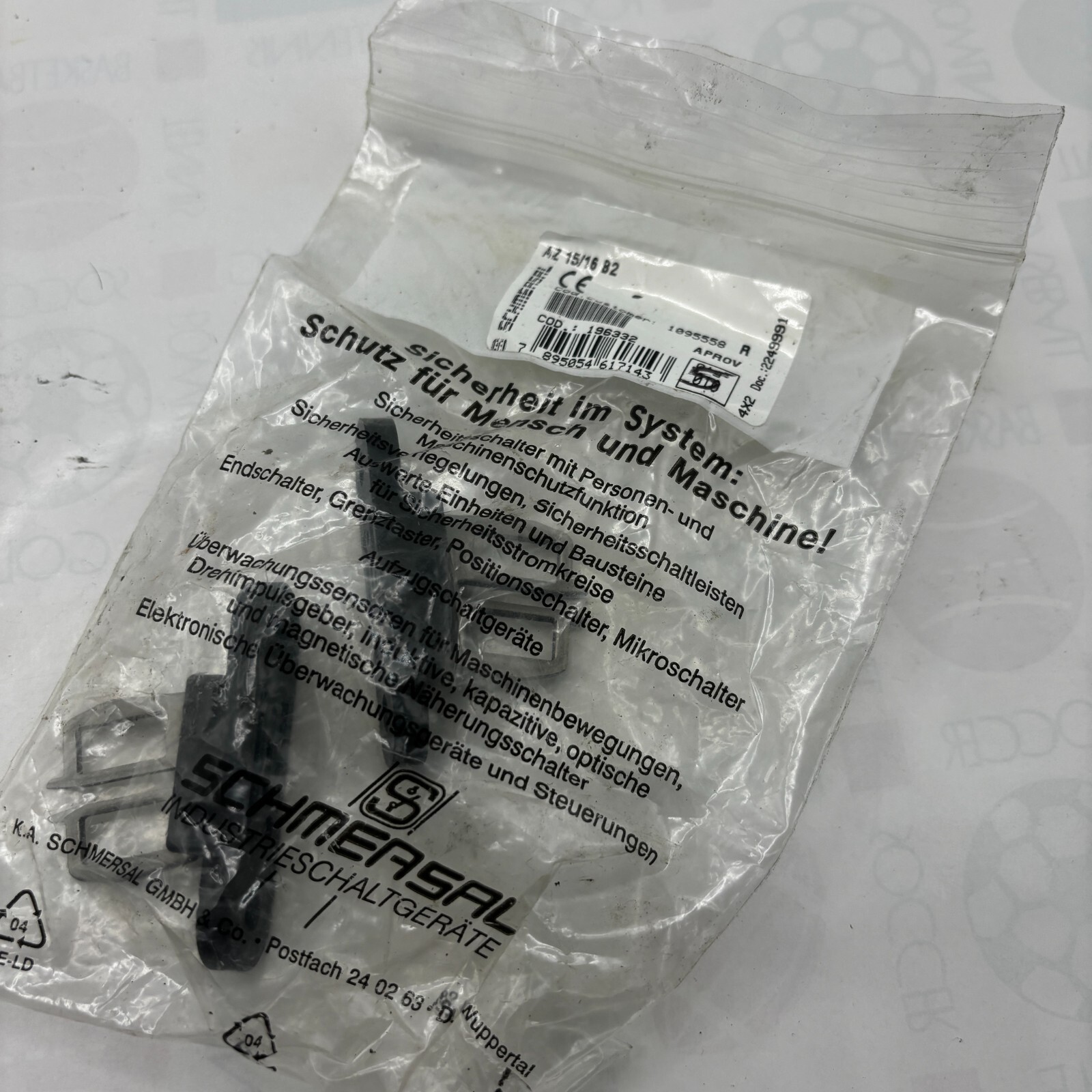 SCHMERSAL AZ15/16-B2 1095558 COD: 196332 PACK OF 2 ⭐