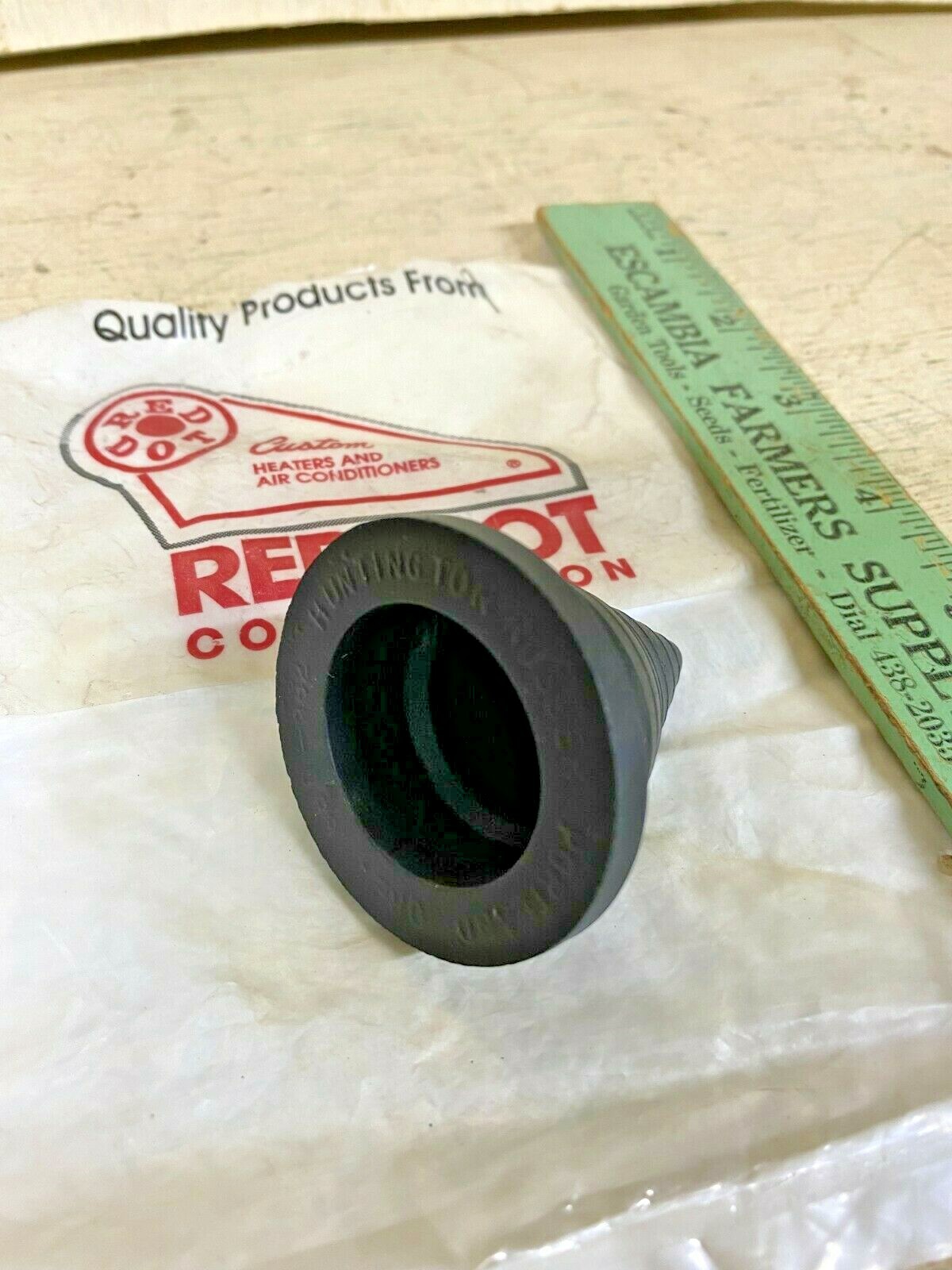 RED DOT / HUNTINGTON RUBBER GROMMET RD-5-6600-0P, FOR M939 M998 HUMMER MIL. TRKS