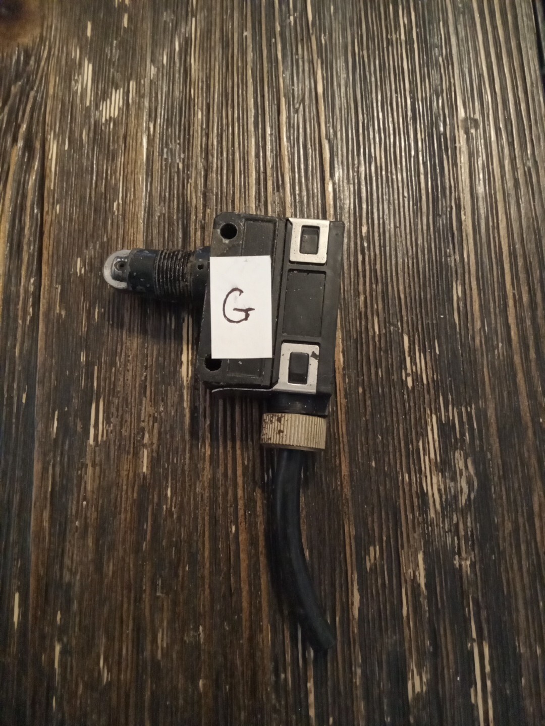 Yamatake EN60947-5-1 IP67 Limit Switch.