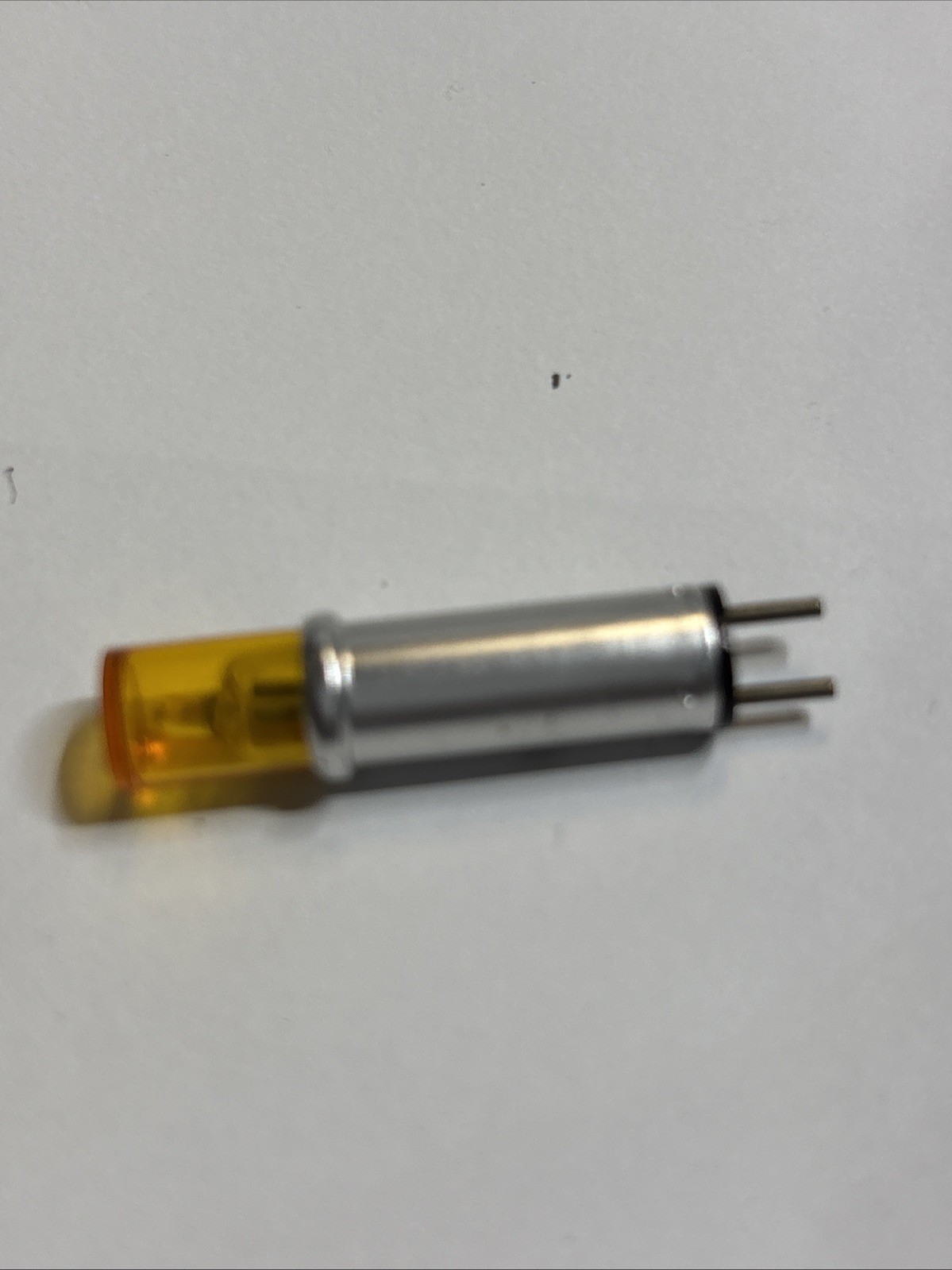 Dialco Range indicator light Orange Color 507-4537 56k vintage bulb (b3)