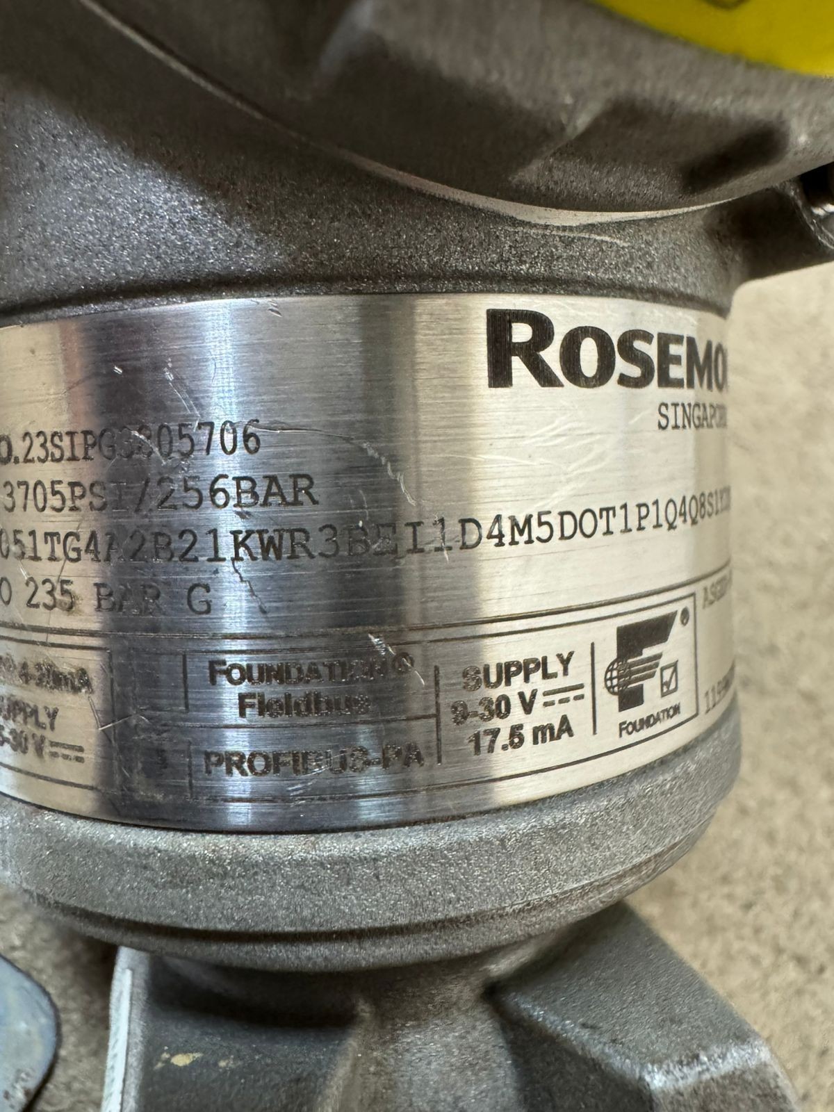 Rosemount / Pressure Transmitter / 3051TG4 / WP 3705PSI-256BAR / Cal. 0-235BAR G