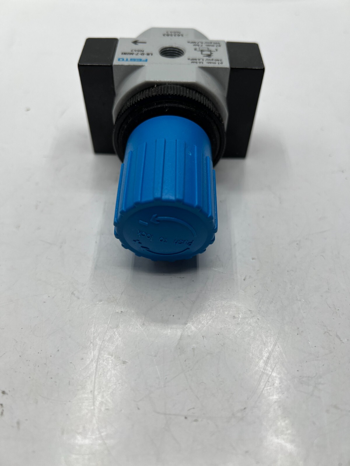 OEM FESTO LR-1/4-D-7 MINI 162583 SERIES C943 PRESSURE REGULATOR