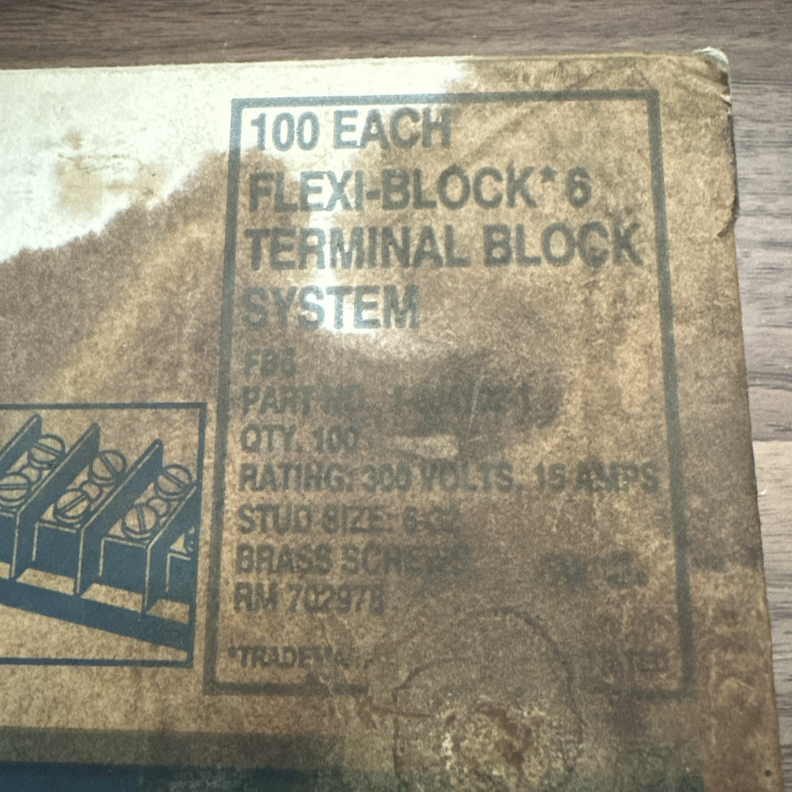 AMP 1-604102-1 Flexi-Block 6 Terminal Block System 90 Pieces Only NEW