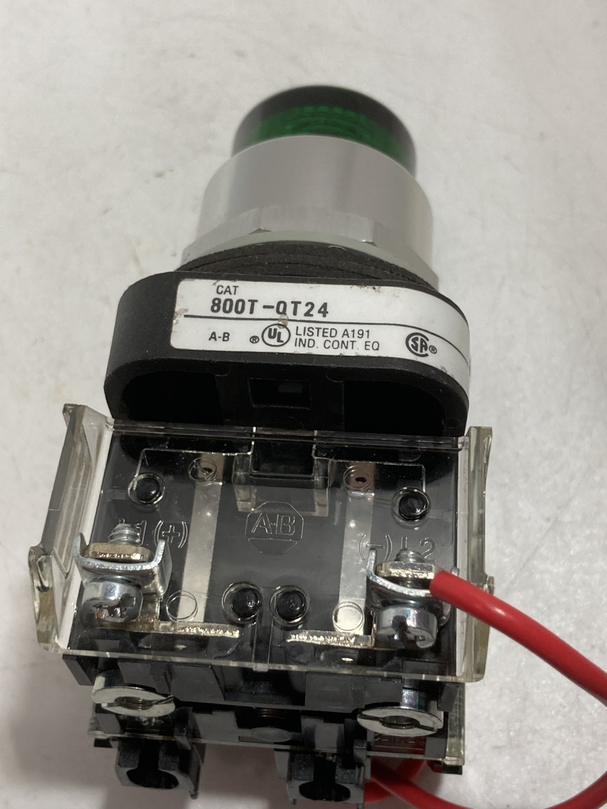 ALLEN BRADLEY 800T-QT24G PUSH TO TEST 24VAC/DC GREEN INO/1NC SERIES T NNB