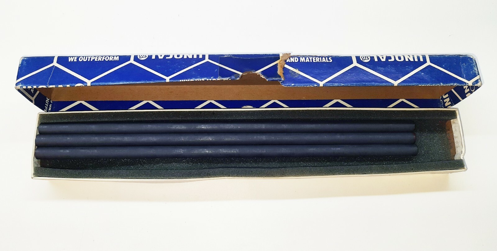 UNOCAL 5503H75 POCO EDM-3 GRAPHITE RODS 10 DIA X 300 mm – 3 PC – NEW – OLD STOCK