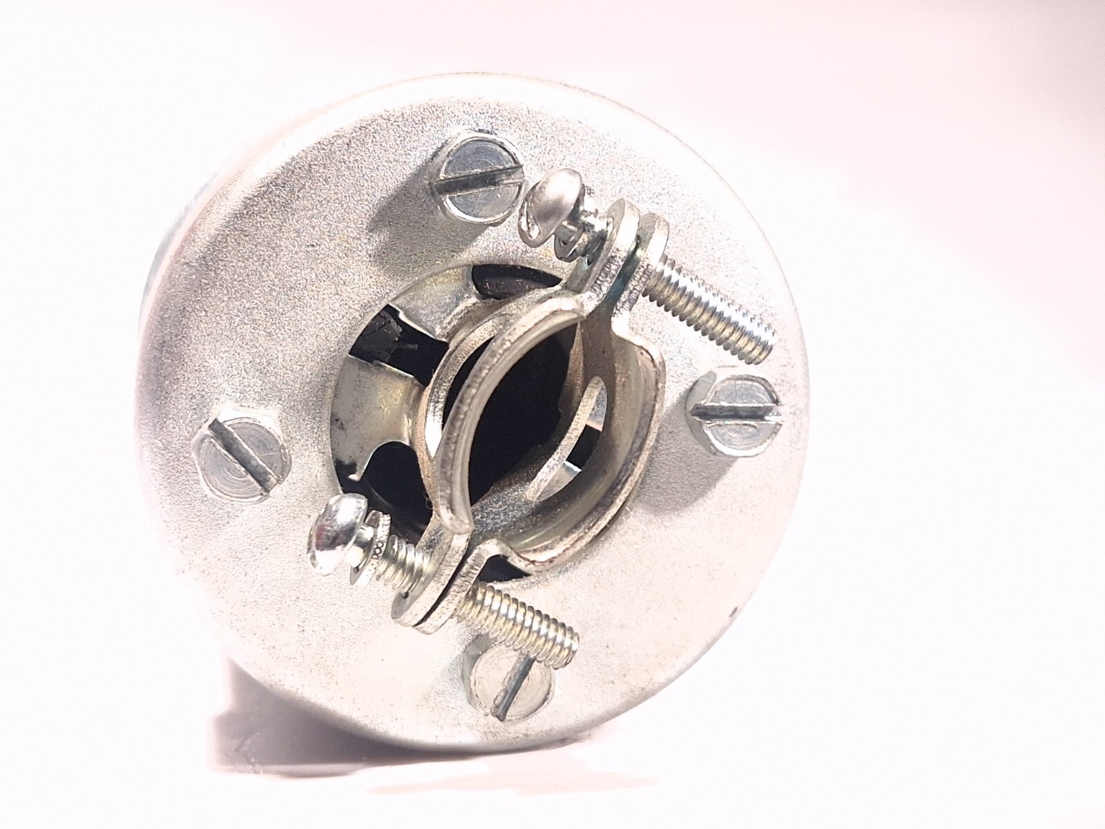 HUBBELL HUBBELLOCK WELDING PLUG GROUNDED 30A 250V VINTAGE