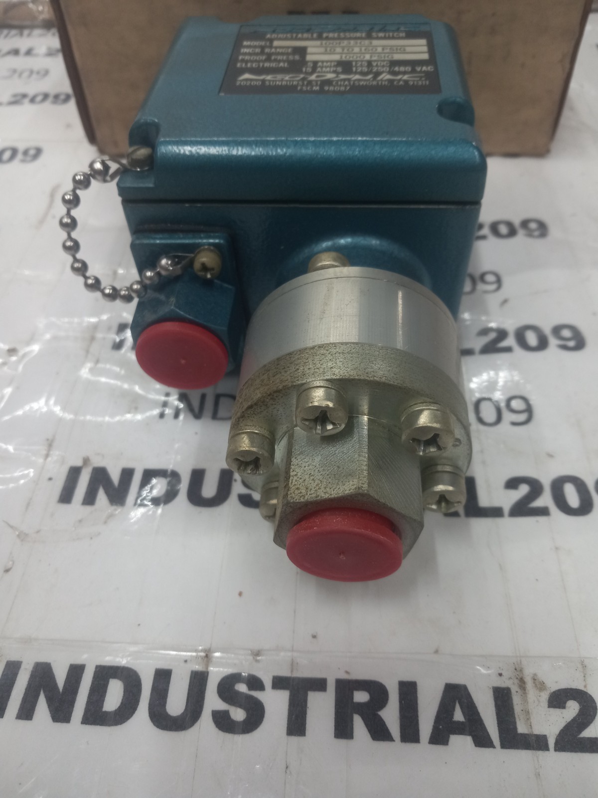 NEO-DYN ADJUSTABLE PRESSURE SWITCH 100P33C3