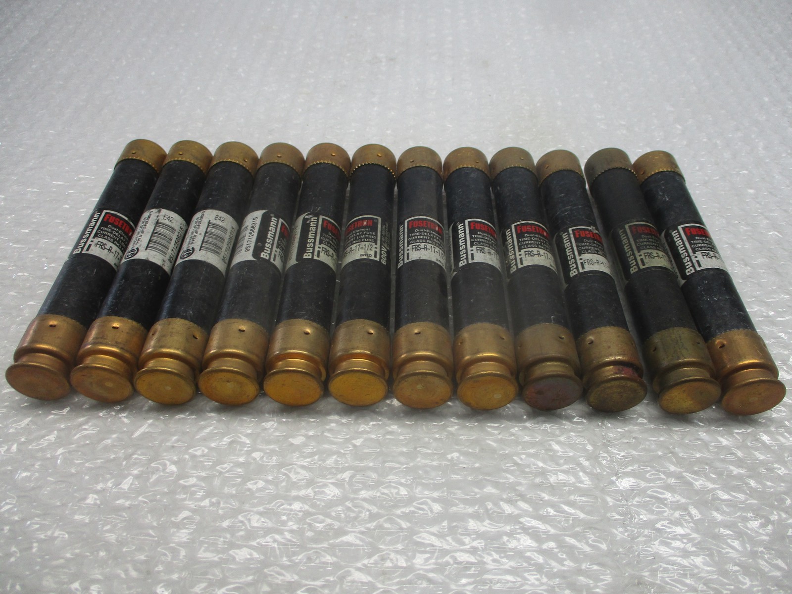 FUSETRON FRS-R-17-1/2 FUSE BLACK LOT OF 12 NSNP