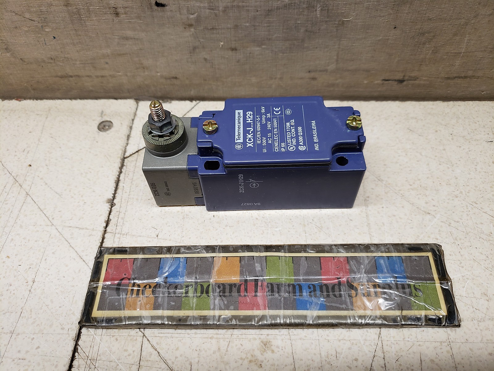 NOS Telemecanique Switch XCK-J…H29 87024A0789 5930013637350