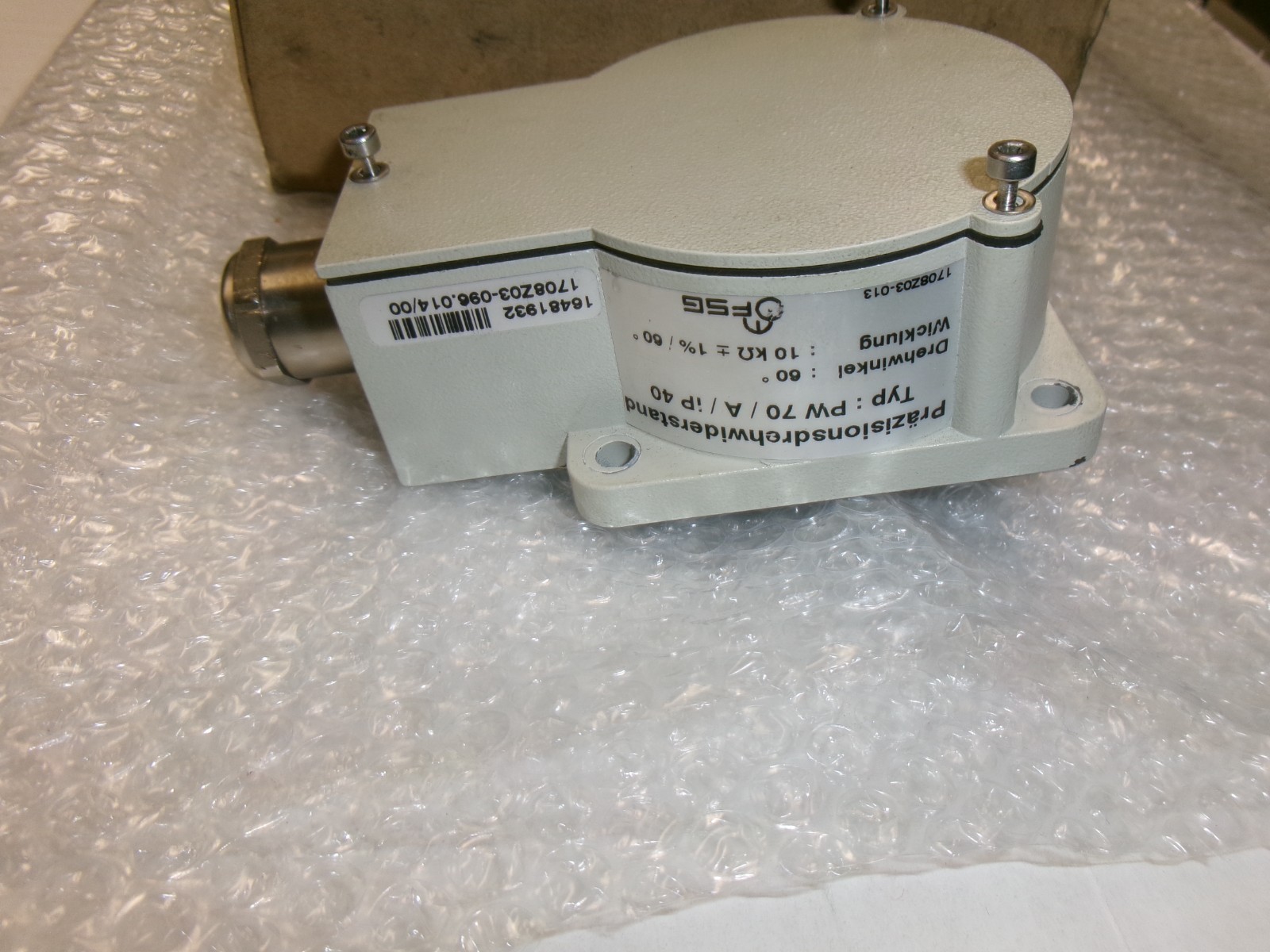 Prazisionsdrehwiderstand Typ: PW70/A/IP40.