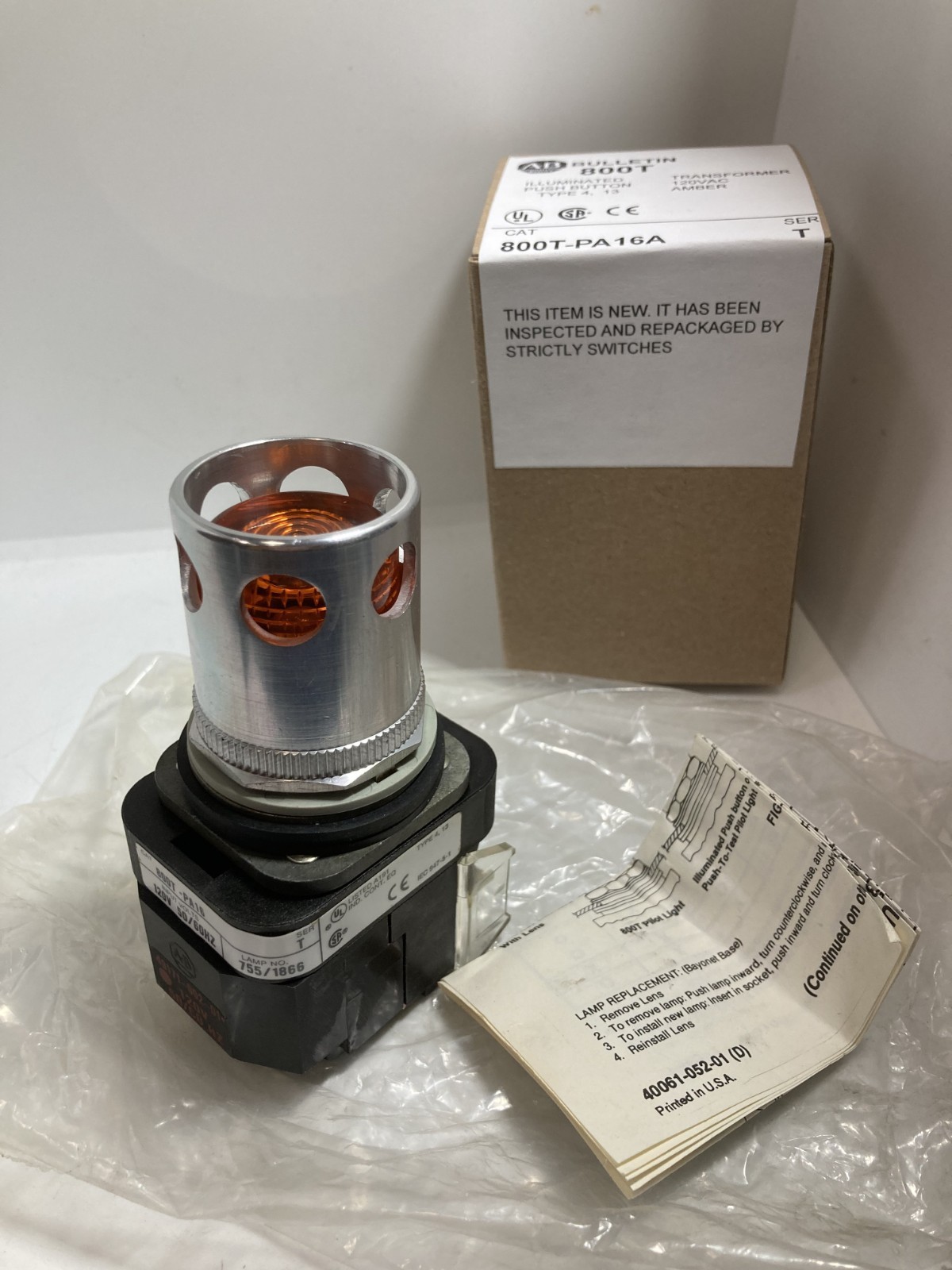 ALLEN BRADLEY 800T-PA16A PUSHBUTTON ILL AMBER XFMR 120VAC SERIES T NIB