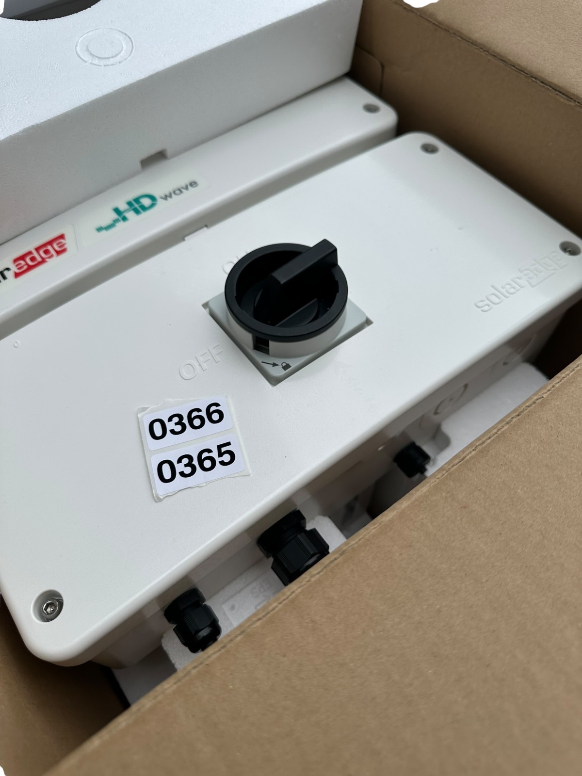 NEW SolarEdge SE11400H-US000BEU4 11.4kW HD-Wave Single Phase Inverter – SetApp