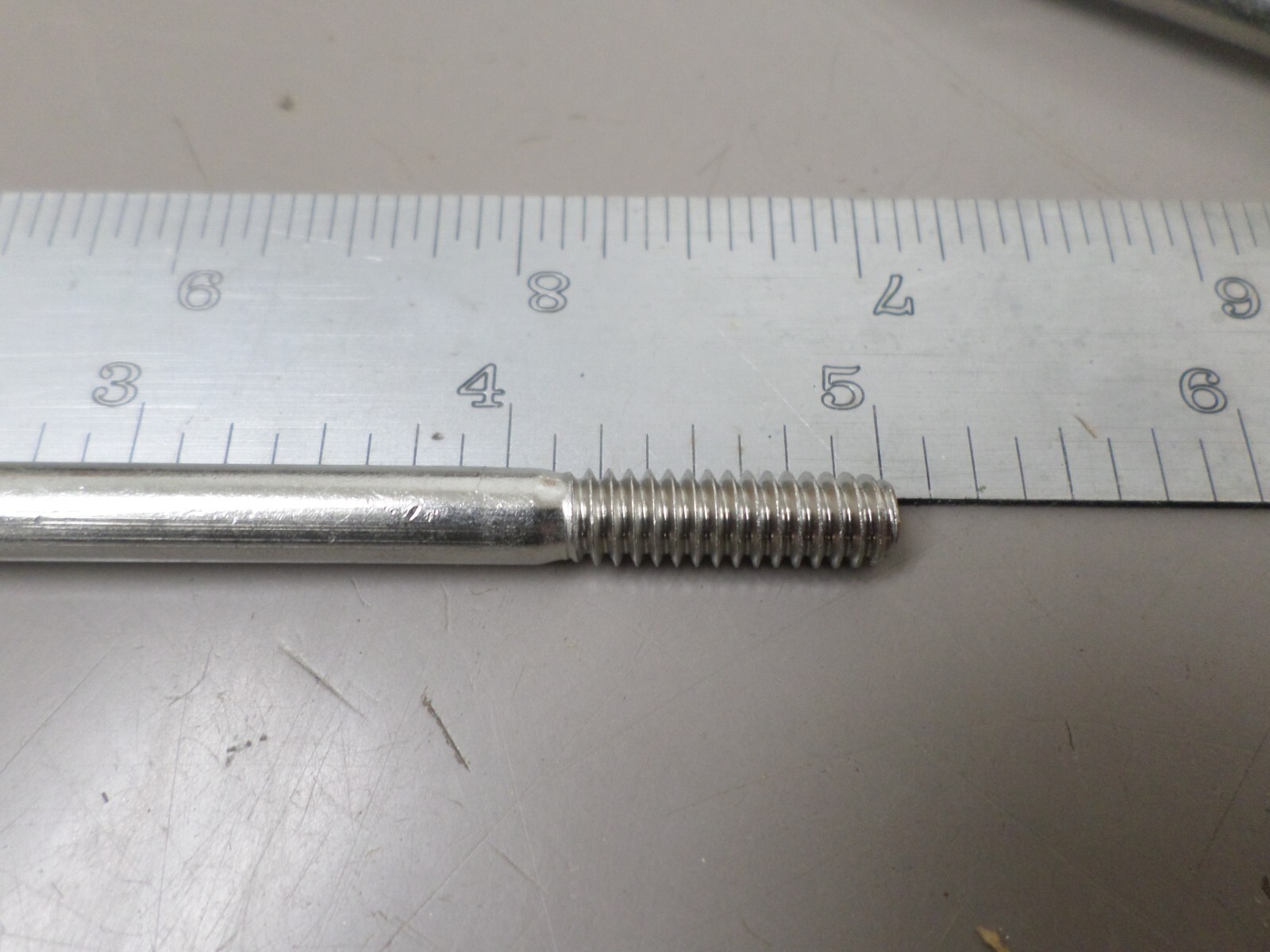 Lot of 10 – 1/4-20 x 5 Stainless Steel Coarse Hex Bolt F593C THE