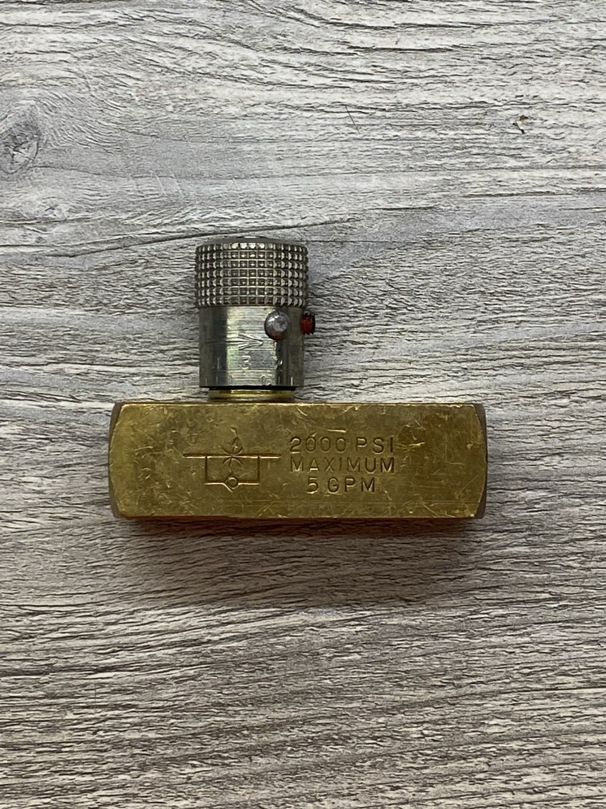 PARKER F400B 1/4″ NPT 2000 PSI FLOW CONTROL VALVE – NEW Open Box