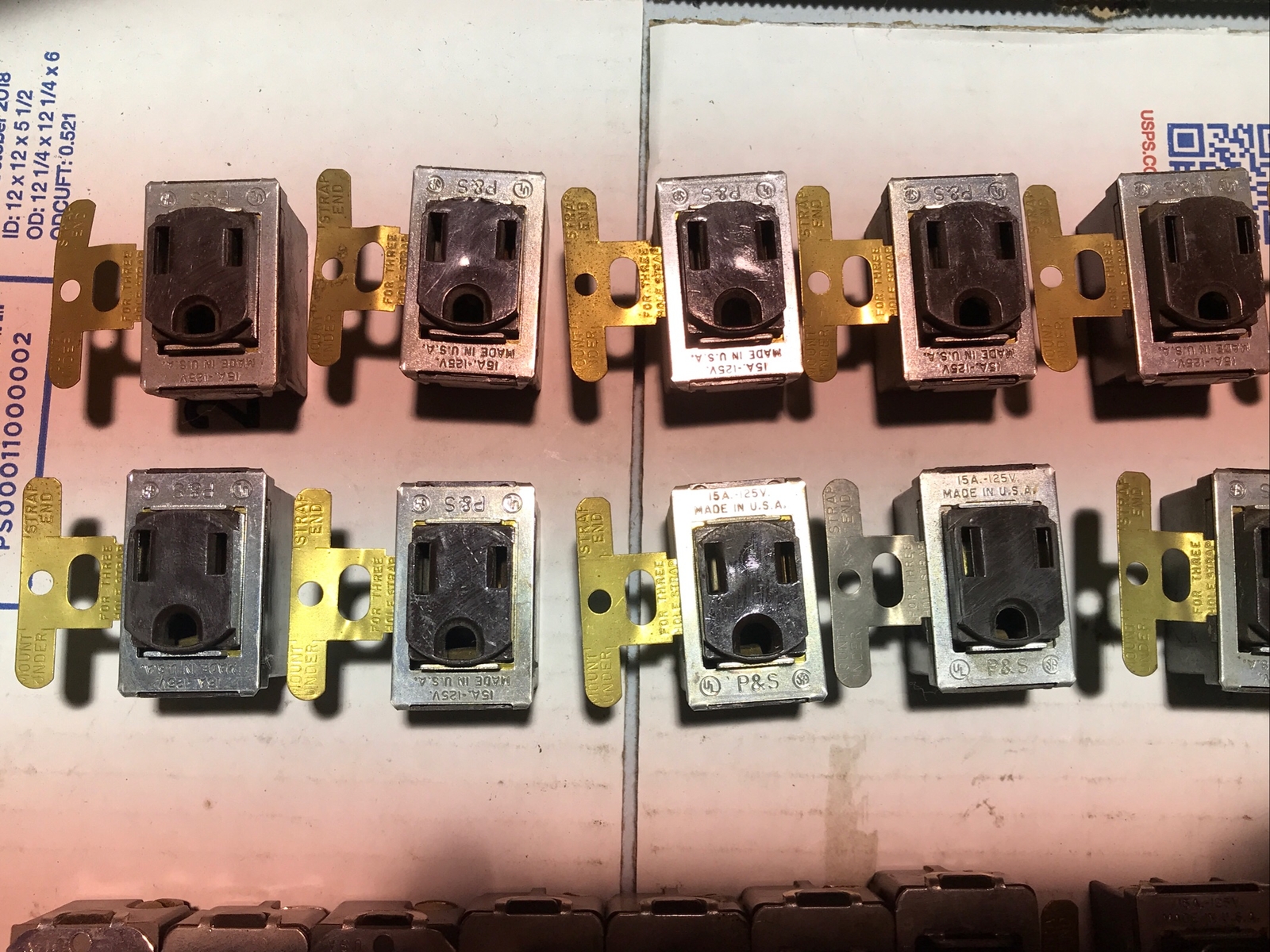 Switches Lot Of 34 Pcs SLATER PASS SEYMOUR QUIET 15A 120-277 VAC (936)