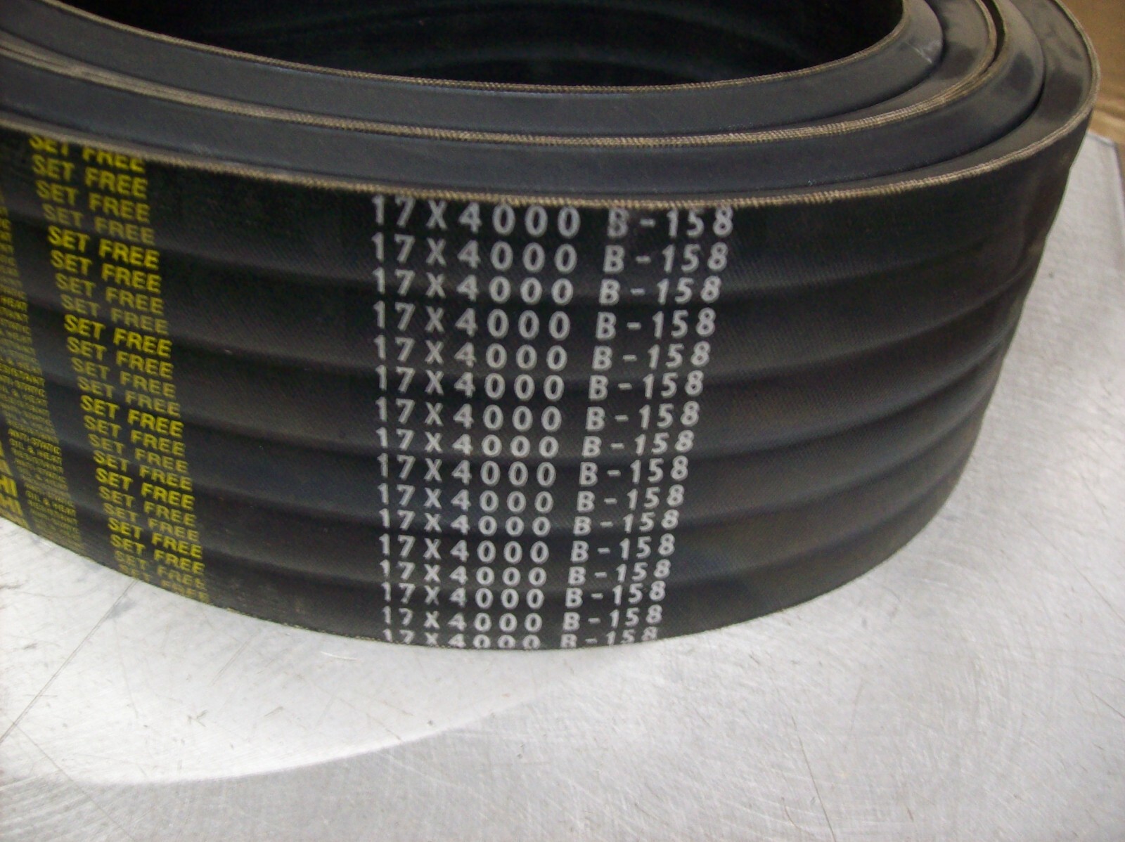 Mitsuboshi 17X4000 SIX VEE Belt B-158