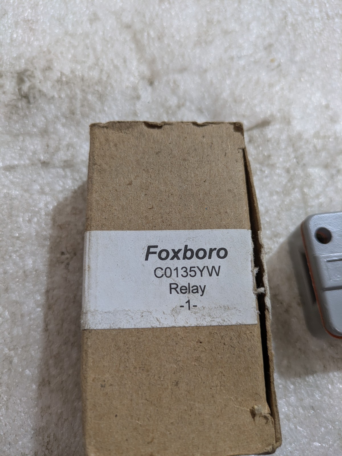 FOX BORO C0135YW PENEUMATIC RELAY T313