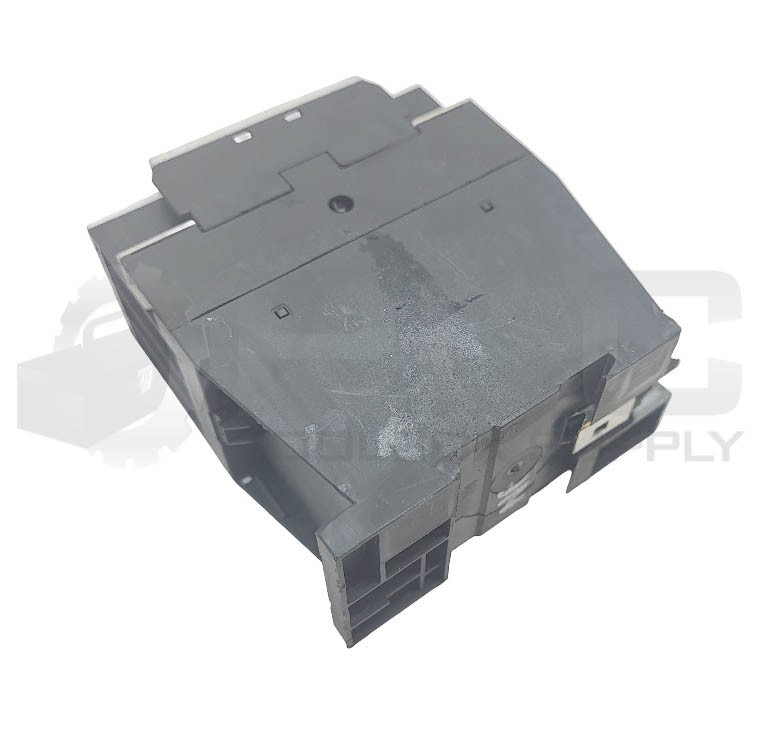 EATON DIL M32-10 CONTACTOR 250VDC 45A 600VAC XTCE032C10 *READ*