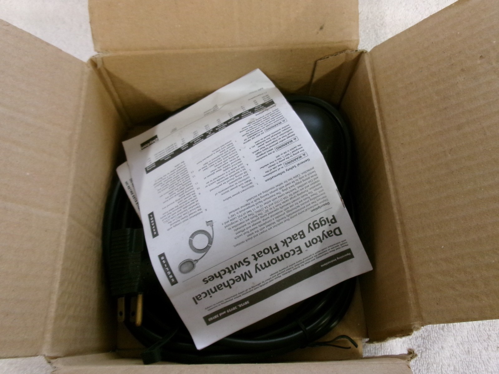 NIB Dayton Float Switch 15ft 115V 3BY59